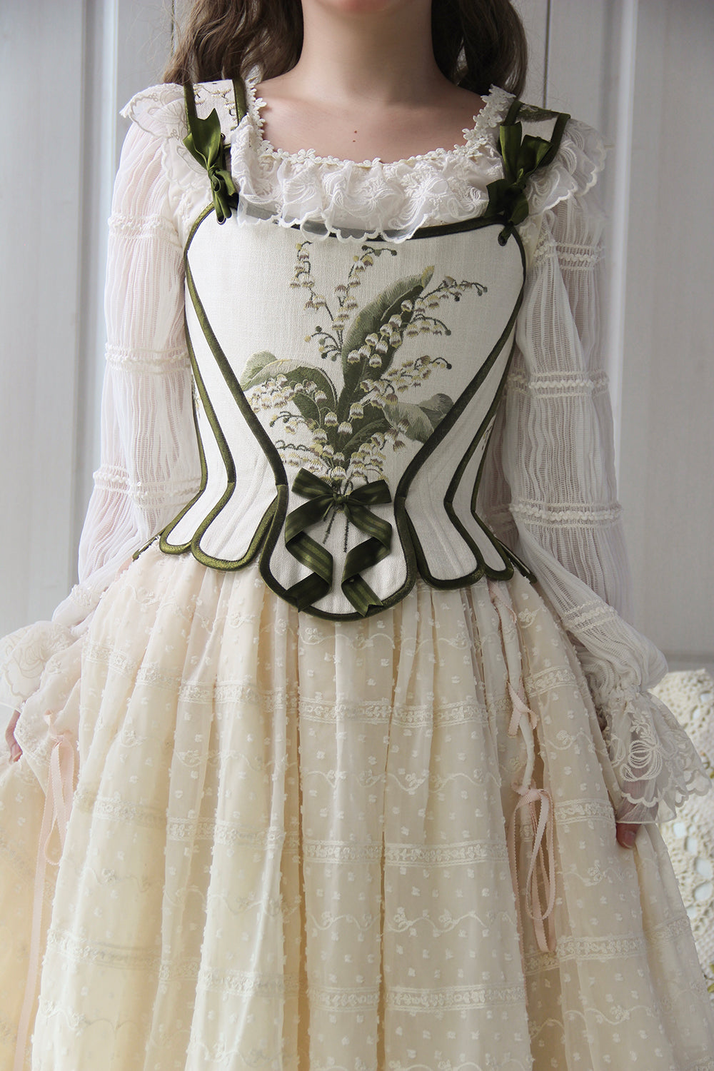 Miss Point - Retro Lolita Lace Long Sleeve Blouse