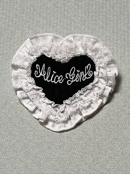 Alice Girl - Arrogant Miss - Heart-Shaped Lolita Brooch with Lace and Embroidery