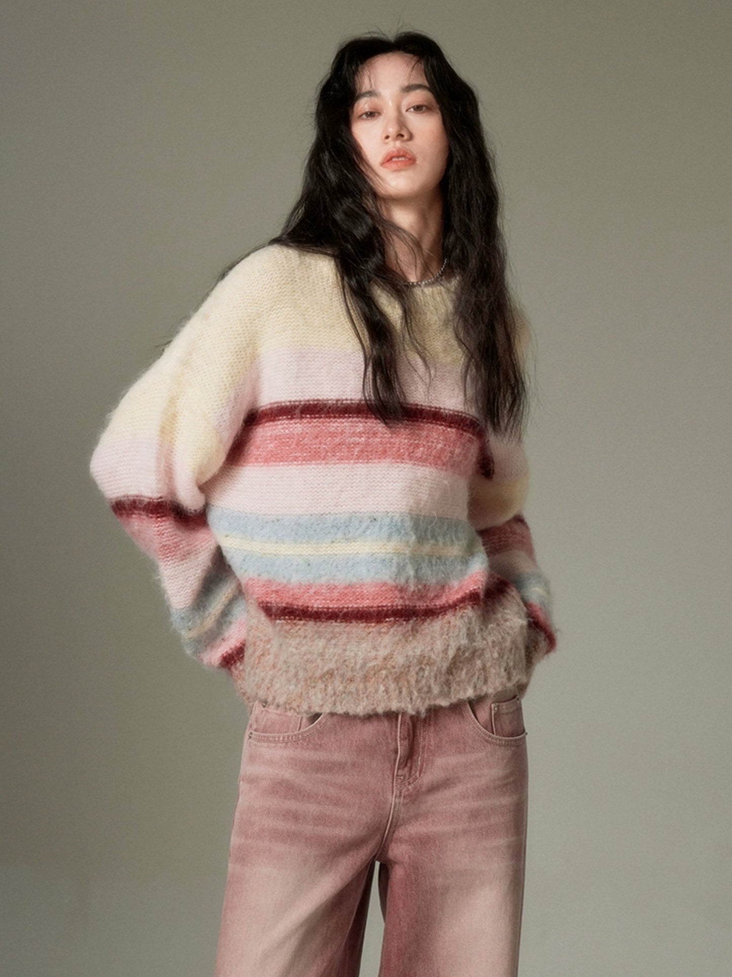 Colorful Border Round Neck Sweater【s0000004256】