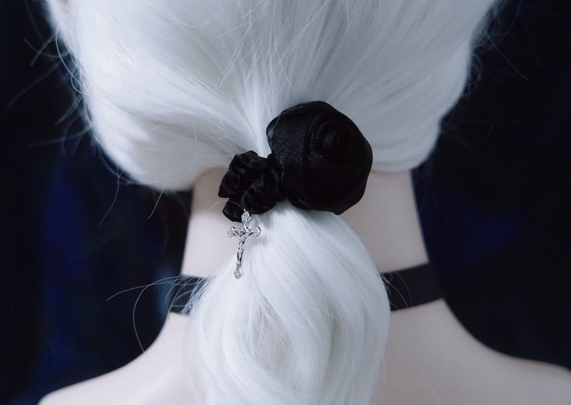 Strange Sugar - Gothic Lolita Black Hardware Skull Spider Hairband