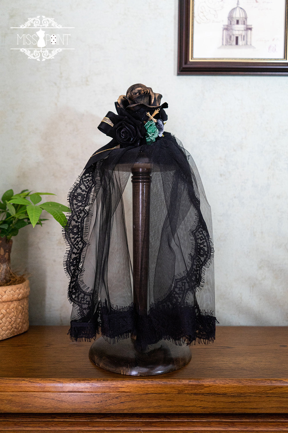 Miss Point - Stripped Lolita Headband Veil Hat Clip Necklace