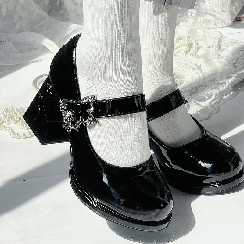 Dreamland - Wanxiang Cycle - Elegant Lolita Heel Shoes with Embossed Rose