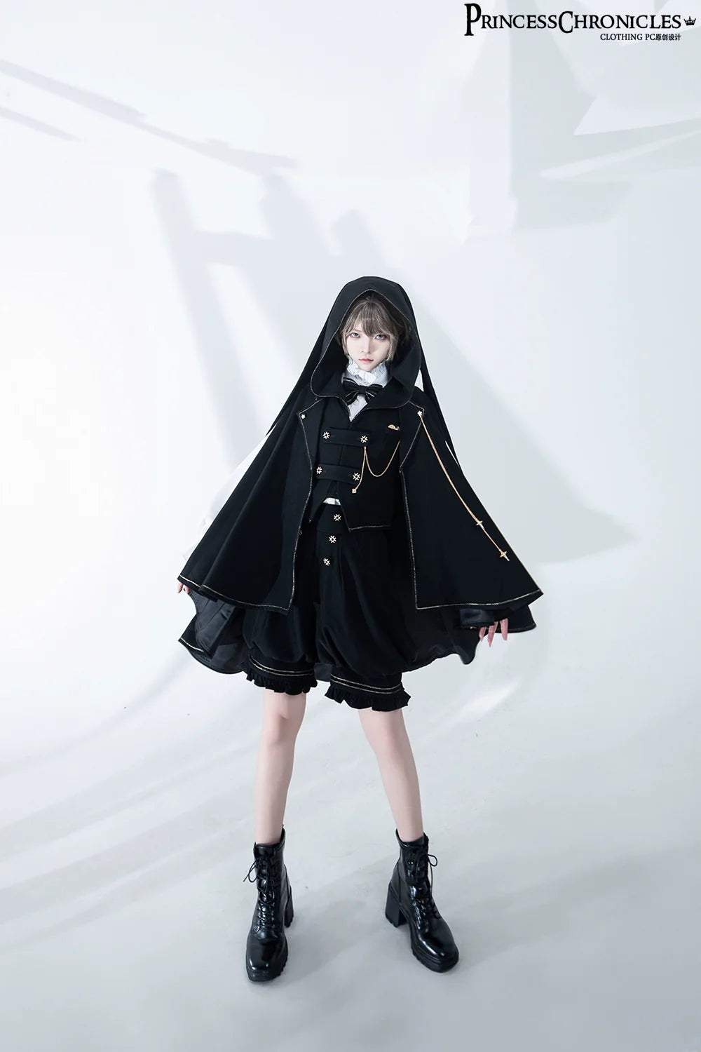 Princess Chronicles - Desperate Bunny - Ouji Lolita Vest Shorts Set