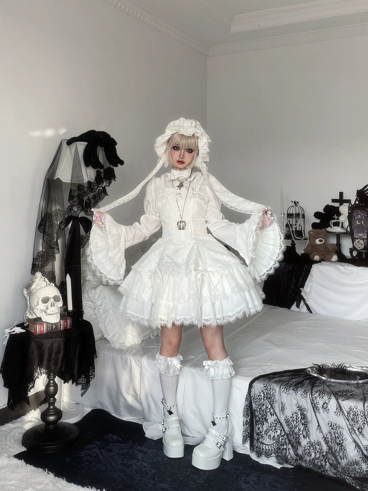 Frozen in time - Bunny Fantasy - Gothic Lolita JSK Dress Princess Sleeve Shirt
