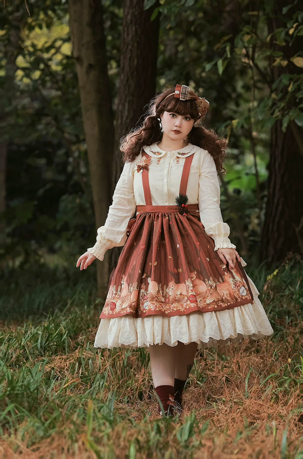 Miss Point - Chubby Fox in the Forest - Sweet Lolita Shirt Embroidered Collar Customized Blouse