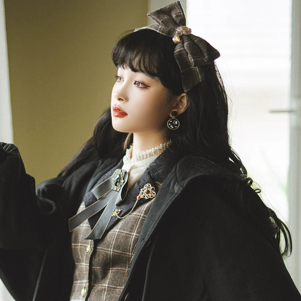 Miss Point - Rose Doll - Elegant Lolita Brooch Lolita Lapel Pin Multicolors