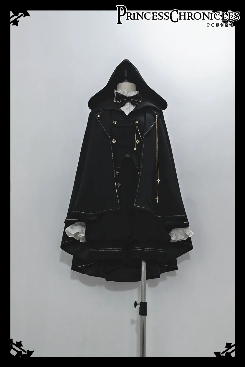 Princess Chronicles - Desperate Bunny - Ouji Lolita Vest Shorts Set