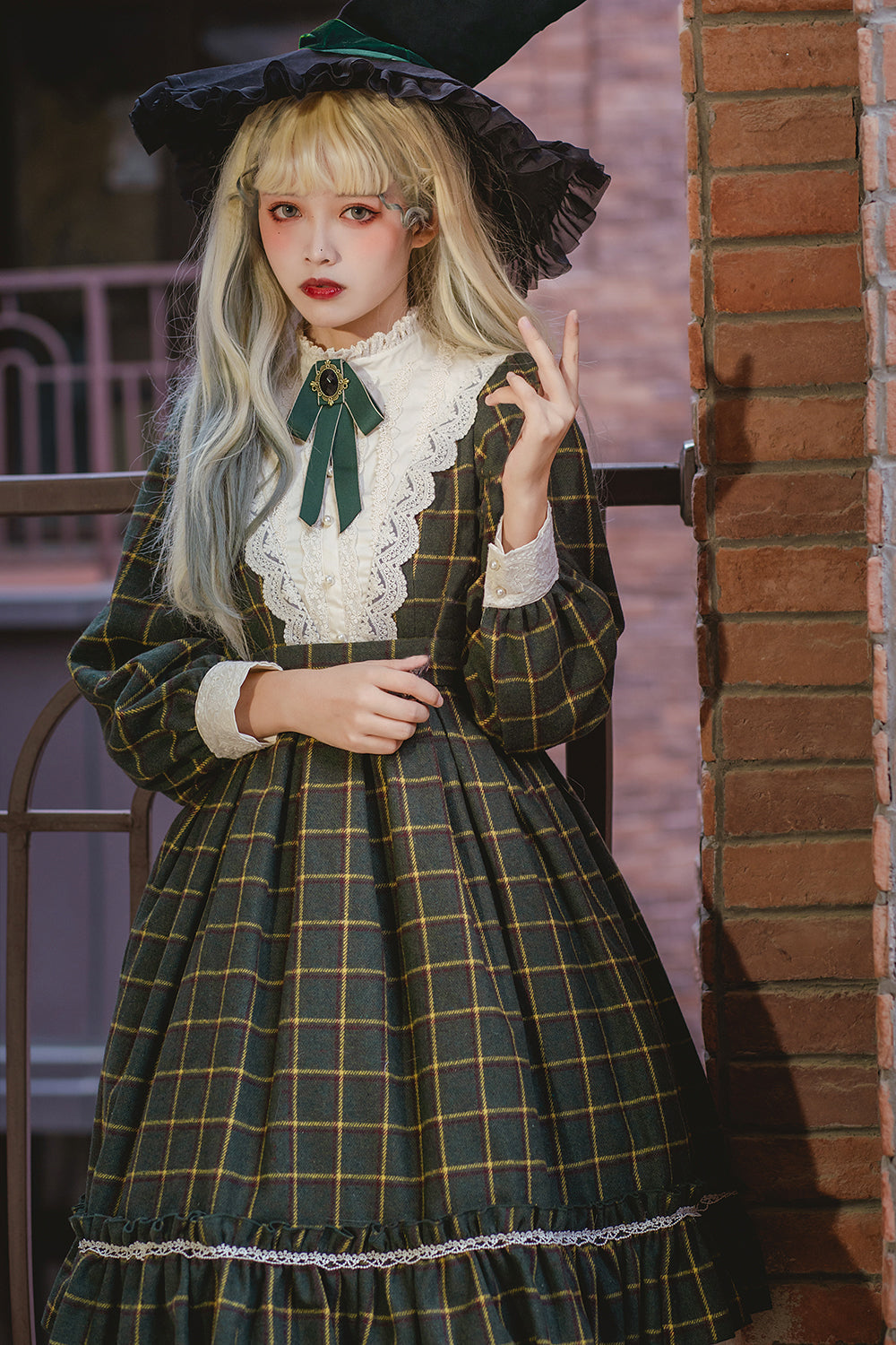 Miss Point - Rose Silhouette 3.0 - Plaid Vintage Classic Lolita OP