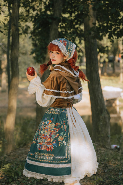 Miss Point - Praise of Abundance - Bavarian Style Lolita Velvet Hooded Cape