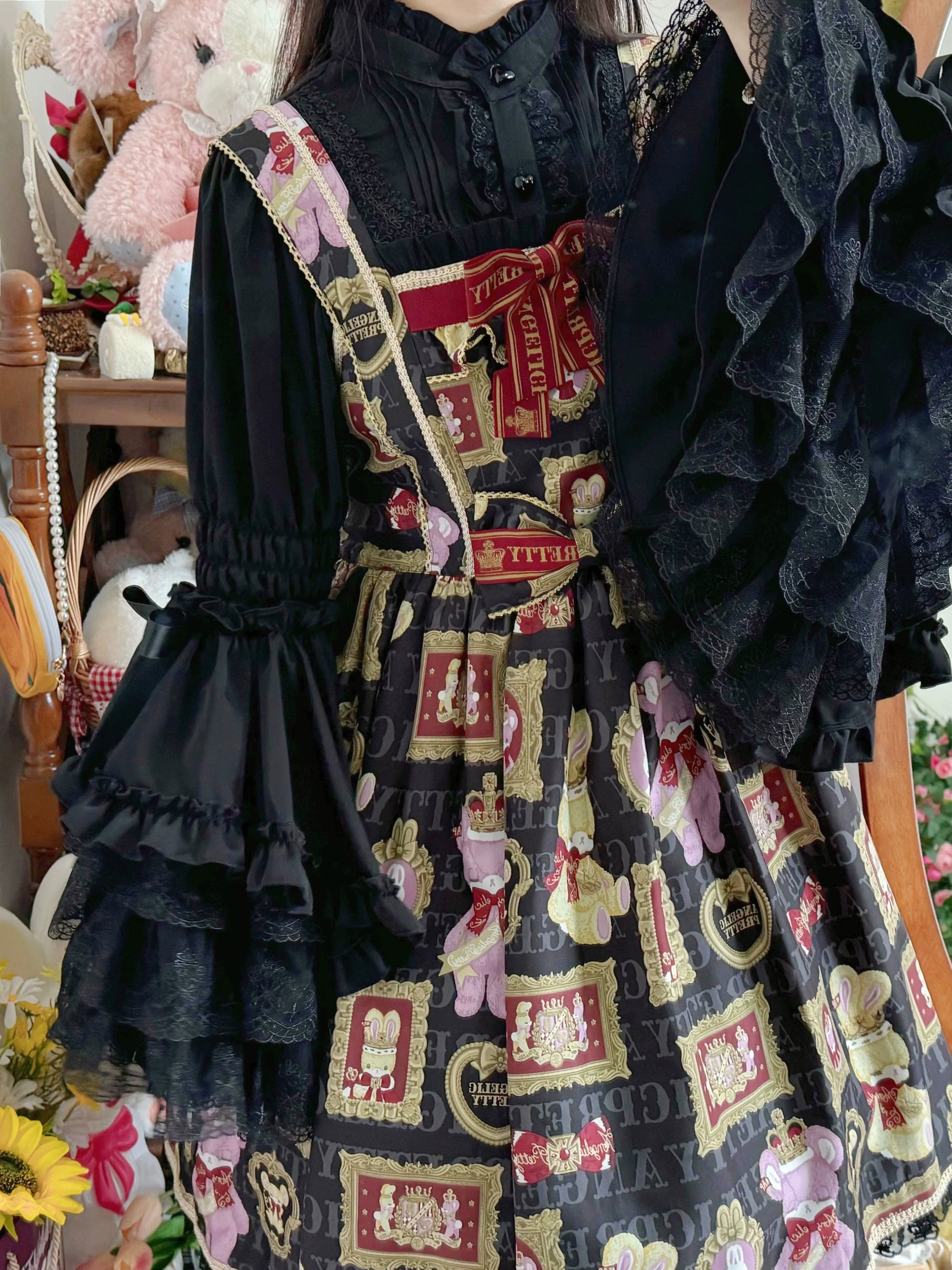 Twilight Zone - Gorgeous Sweet Lace Lolita Shirt, Hime Sleeve