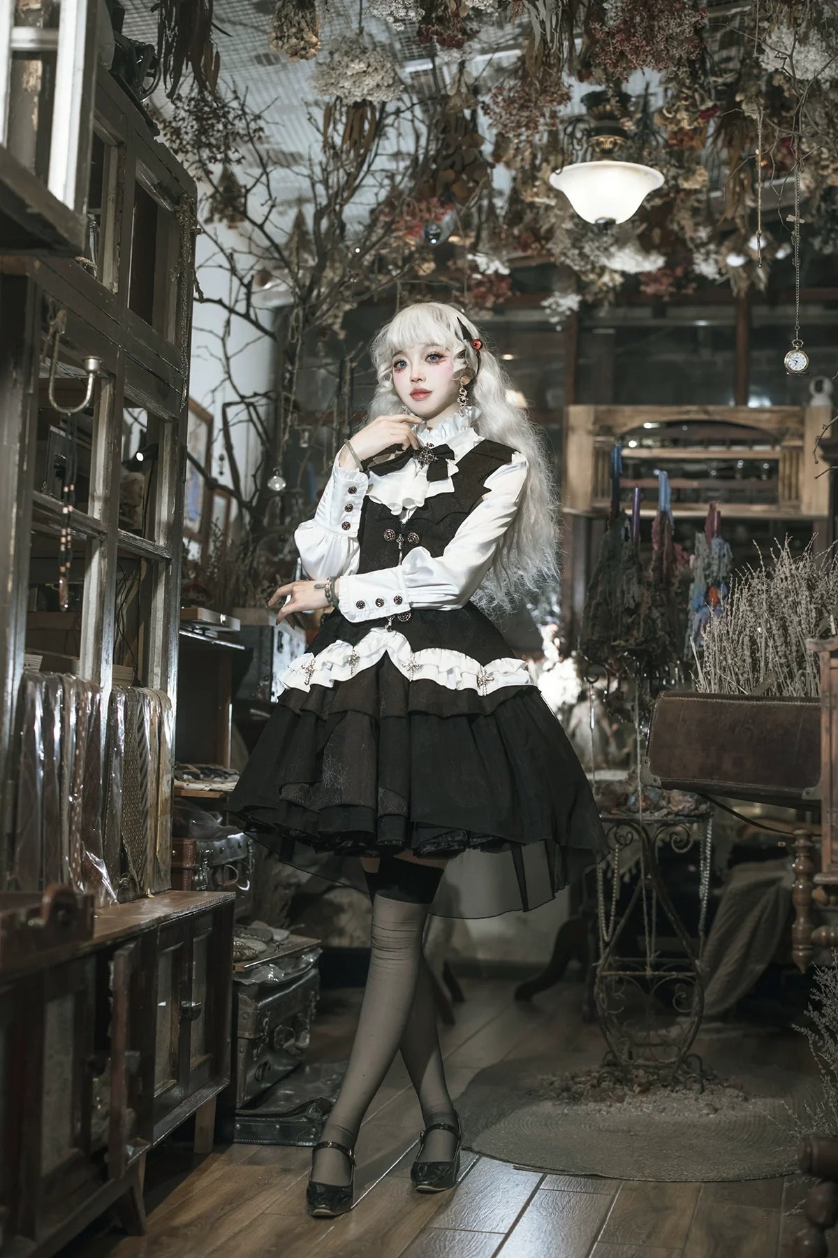 Letters from Unknown Star - Bloodline Duke - Gothic Lolita SK Suit Spider Web Vest and Blouse