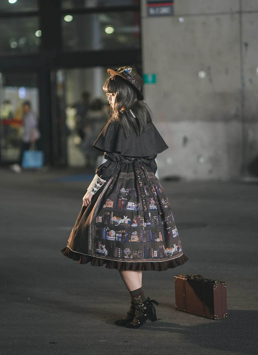 Miss Point - German Bookshelf - Classic Lolita OP Dress & Detachble Cape