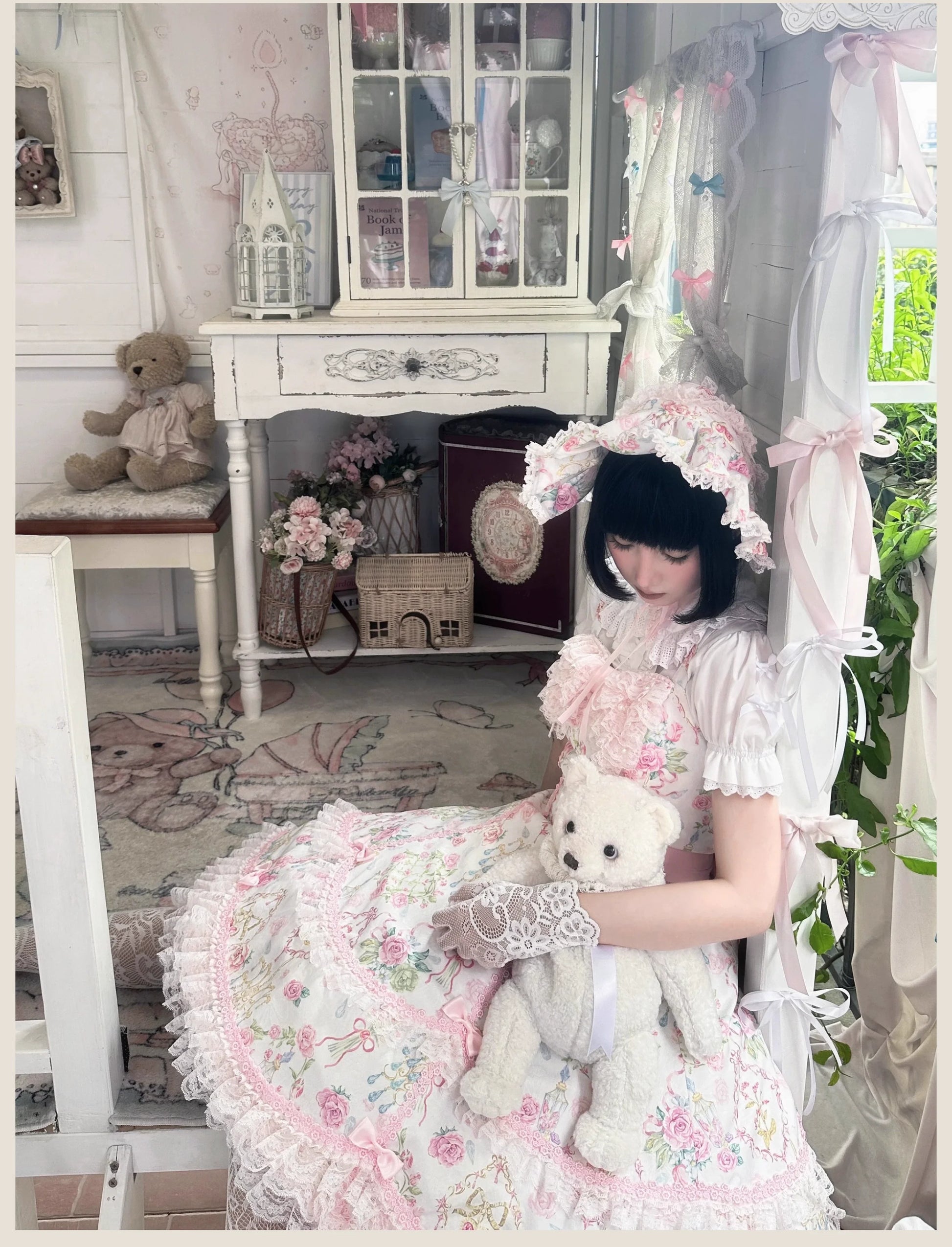 TaTaTa Lolita - Spring 2025 - Old School Lolita Jumper Dress, Floral Prints