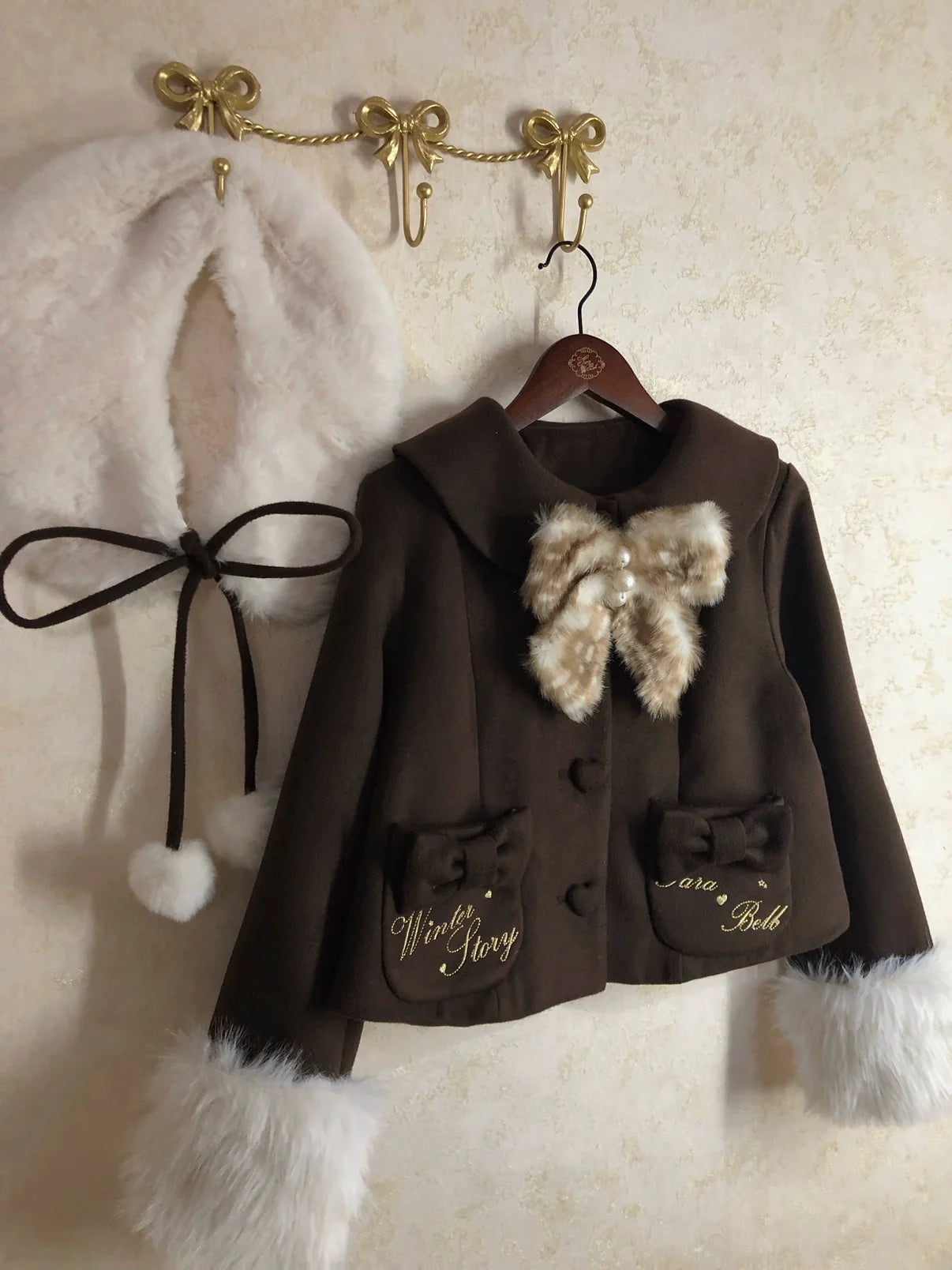 Sara Bell - Winter Story - Winter Kawaii Lolita Short Coat, Detachable Fur Collar