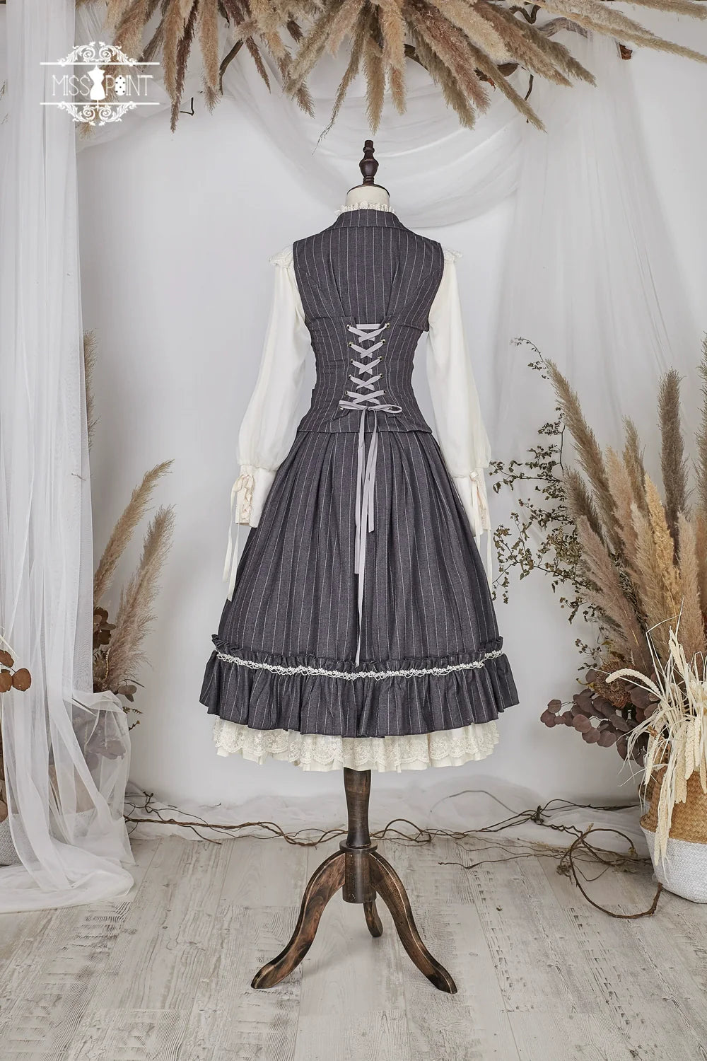 Miss Point - Rose Doll - Elegant Lolita Striped Fishbone Skirt