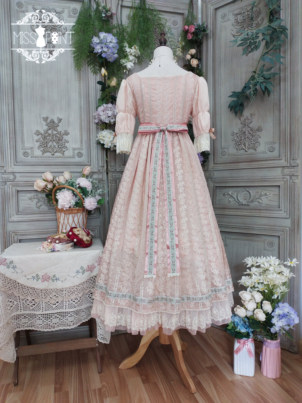 Miss Point - The Sally Gardens - Elegant Lolita Empire-cut OP Dress