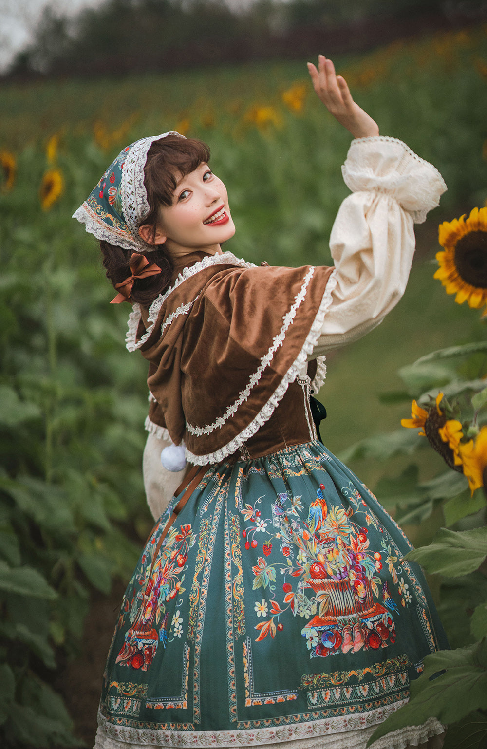 Miss Point - Praise of Abundance - Bavarian Velvet Lolita Jumper Dress