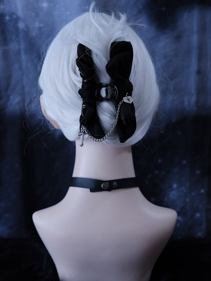 Strange Sugar - Gothic Lolita Claw Clip Cross Chain Bow Hair Accessory
