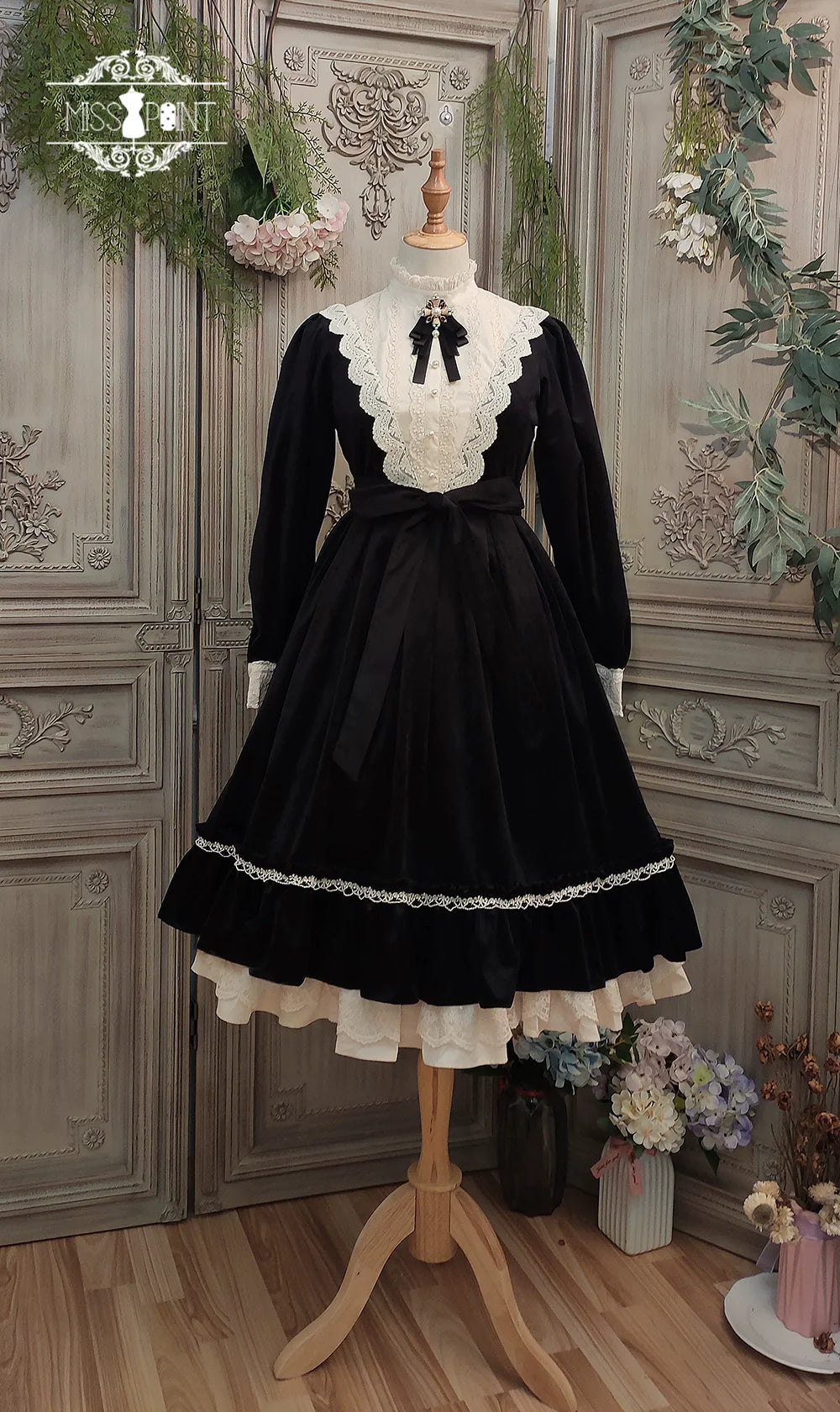 Miss Point - Customized Lolita Dress Vintage Elegant Velvet OP Dress