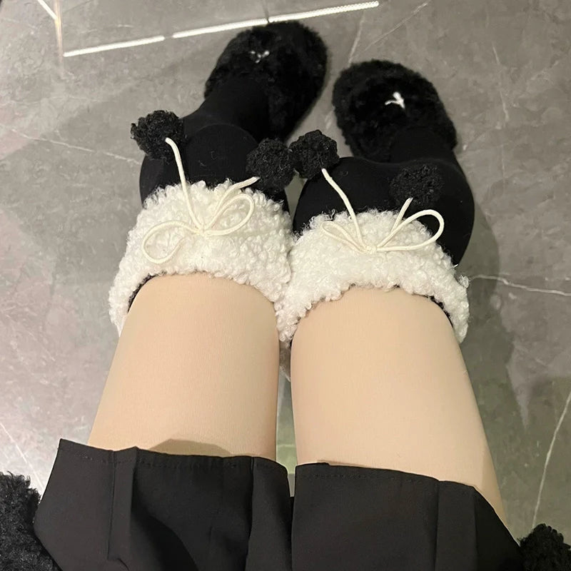 Hua Nai cat - Kawaii Winter Lolita Stockings Fuzzy Trim Furball Over-knee Socks
