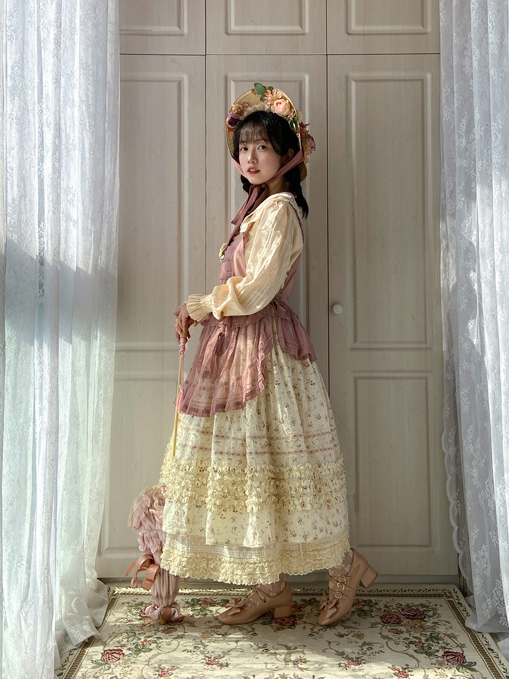 Miss Point - Flower and Alice - Idyllic Retro Floral Country Lolita SK