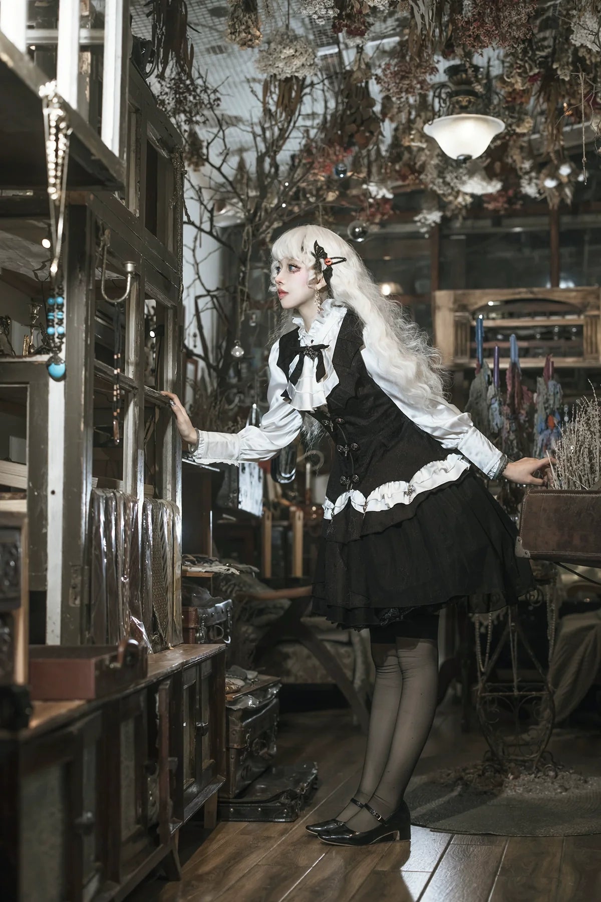 Letters from Unknown Star - Bloodline Duke - Gothic Lolita SK Suit Spider Web Vest and Blouse