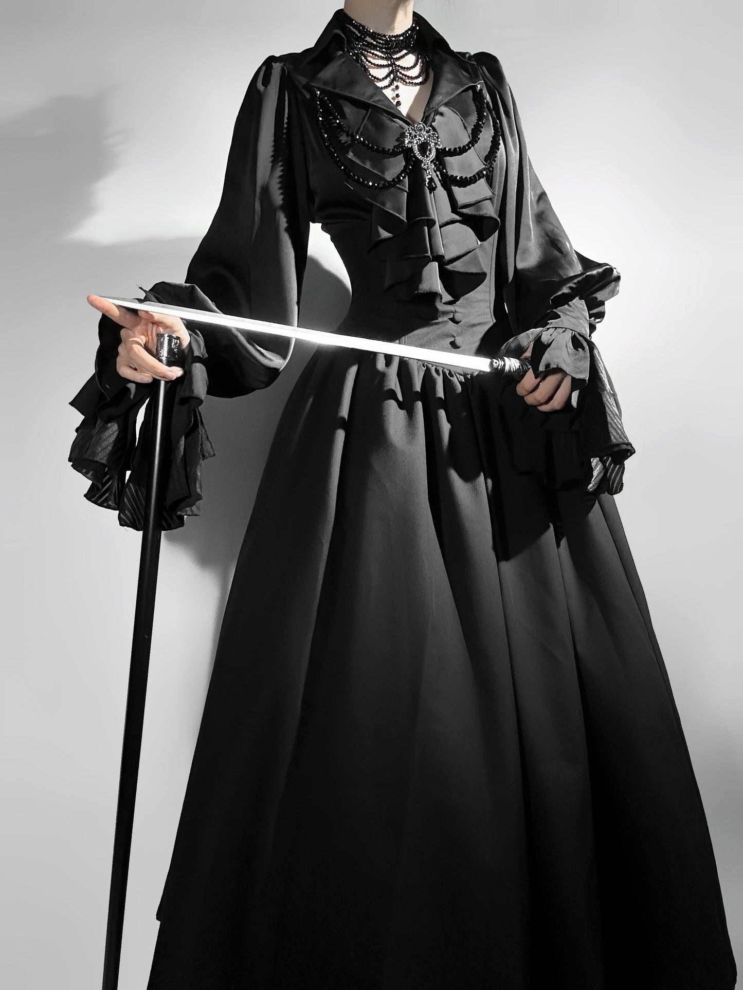 Muppet Mind Ben - Dream - Ouji Lolita Blouse Elegant V-neck Swallowtail Hem Shirt