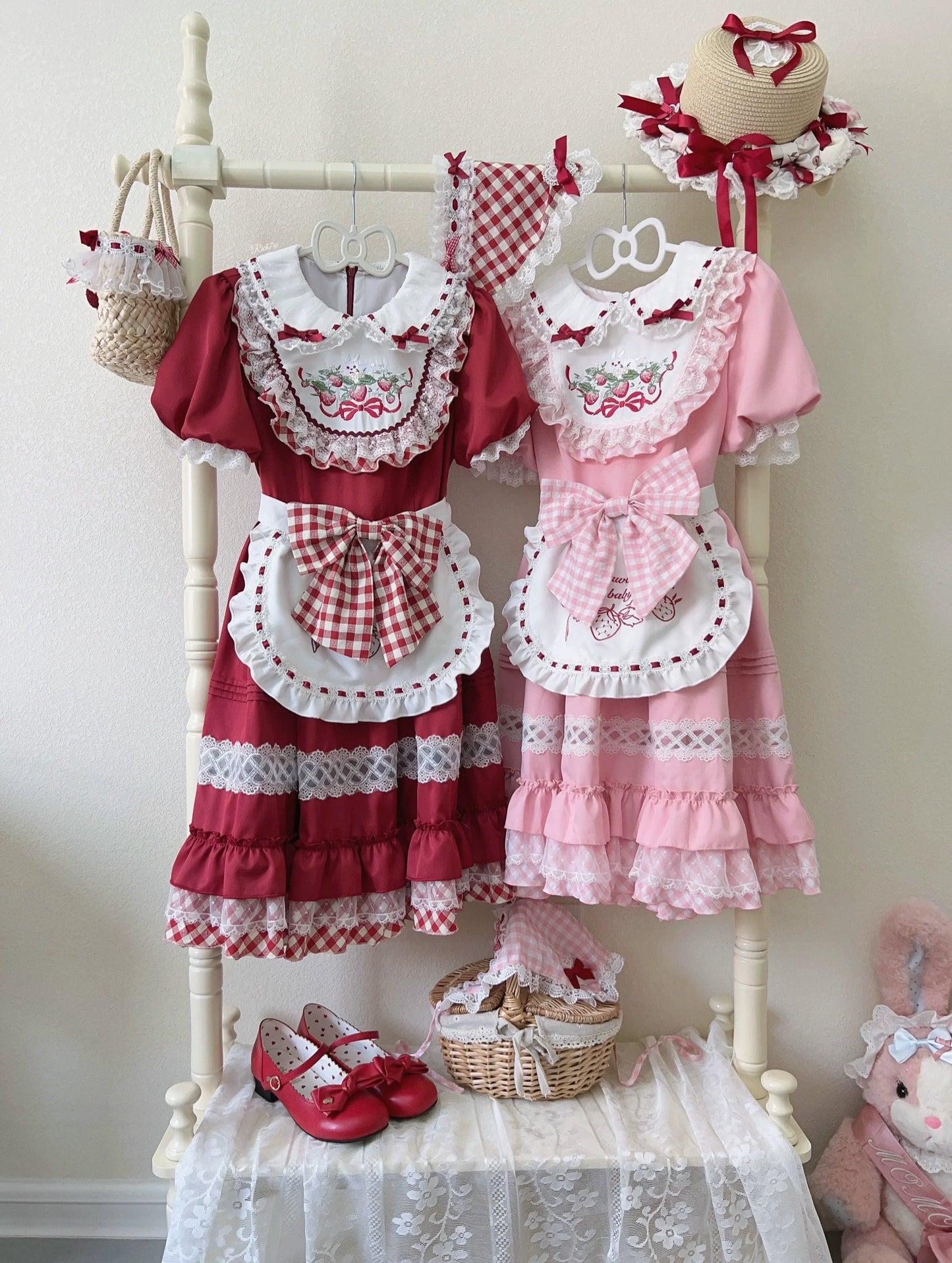 Sugar Girl - Strawberry Tea - Sweet Red Lolita OP Dress Short Sleeve Apron Dress