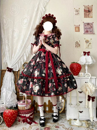 Qianmu - The Bear's Strawberry Field - Daily Lolita OP Dress With Petal Collar & Bear Strawberry Print
