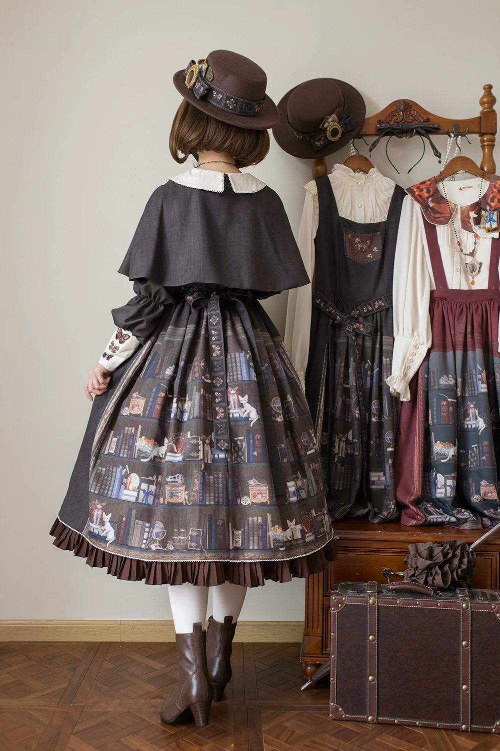 Miss Point - German Bookshelf - Classic Lolita OP Dress & Detachble Cape