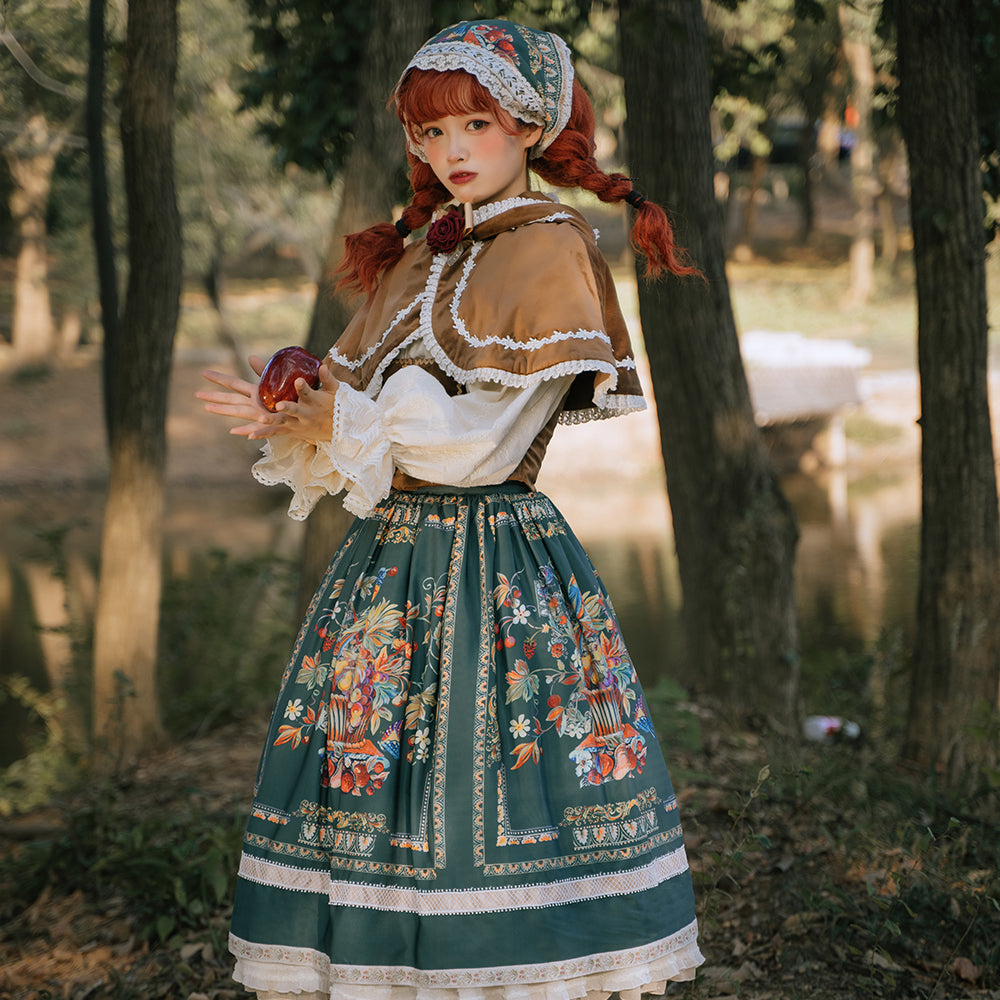 Miss Point - Praise of Abundance - Bavarian Style Lolita Velvet Hooded Cape