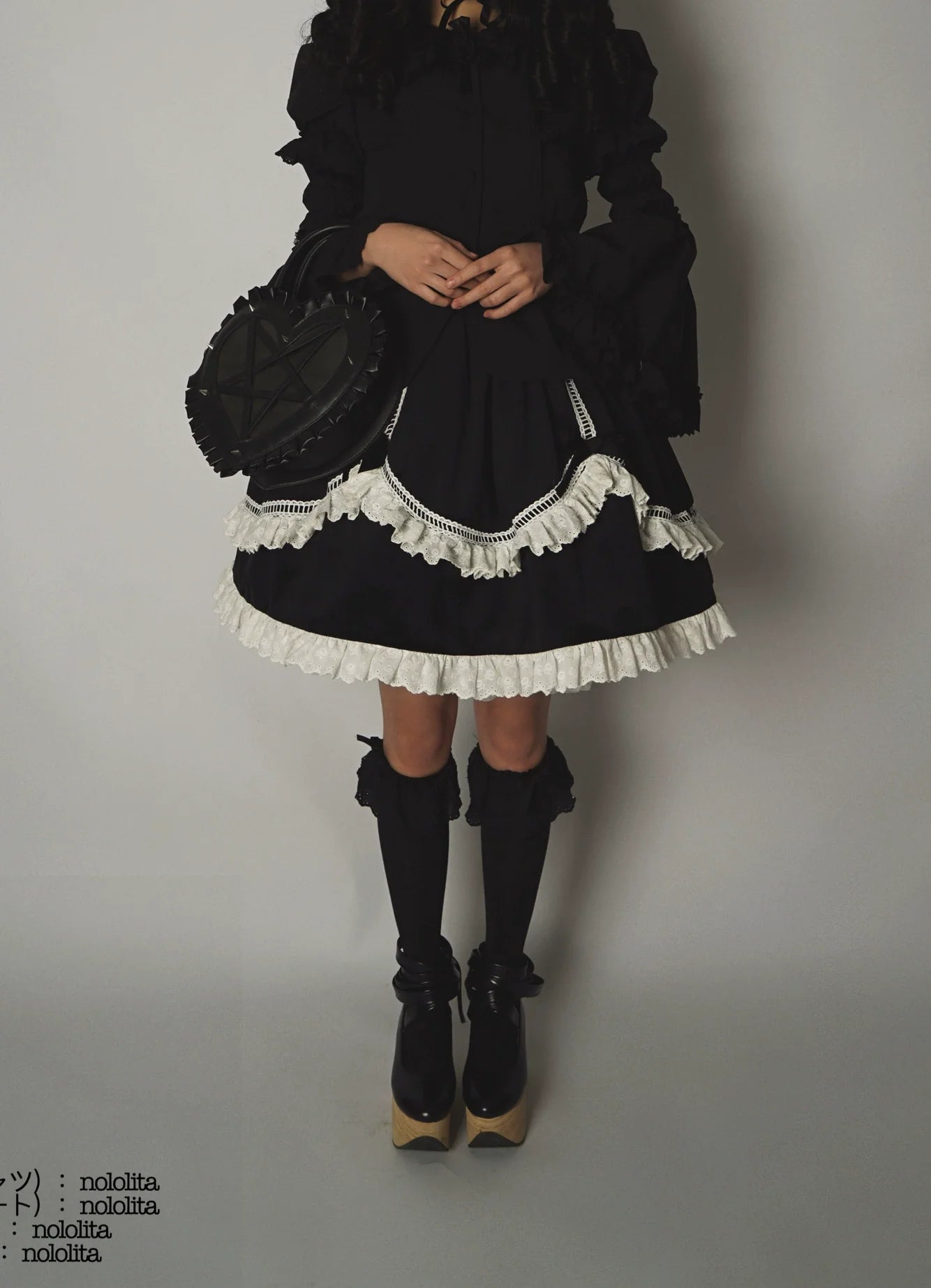 Nololita - Nightingale - Old School Lolita Shirt with Detachable Sleeves