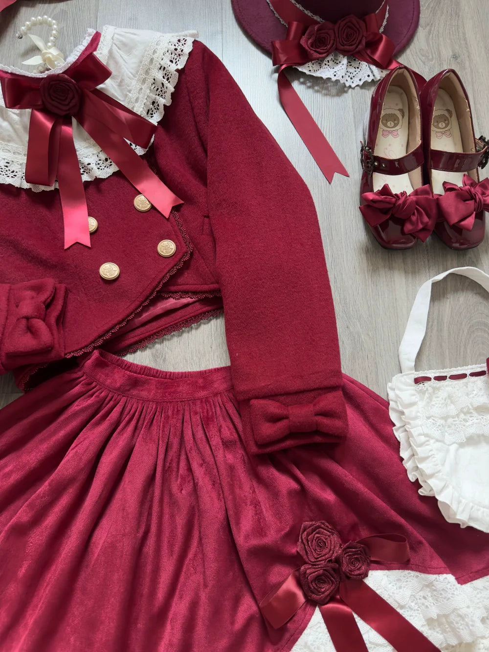 LeMiroir - Winter Solstice - Elegant Lolita Hat, Detachable Collar, Handbag