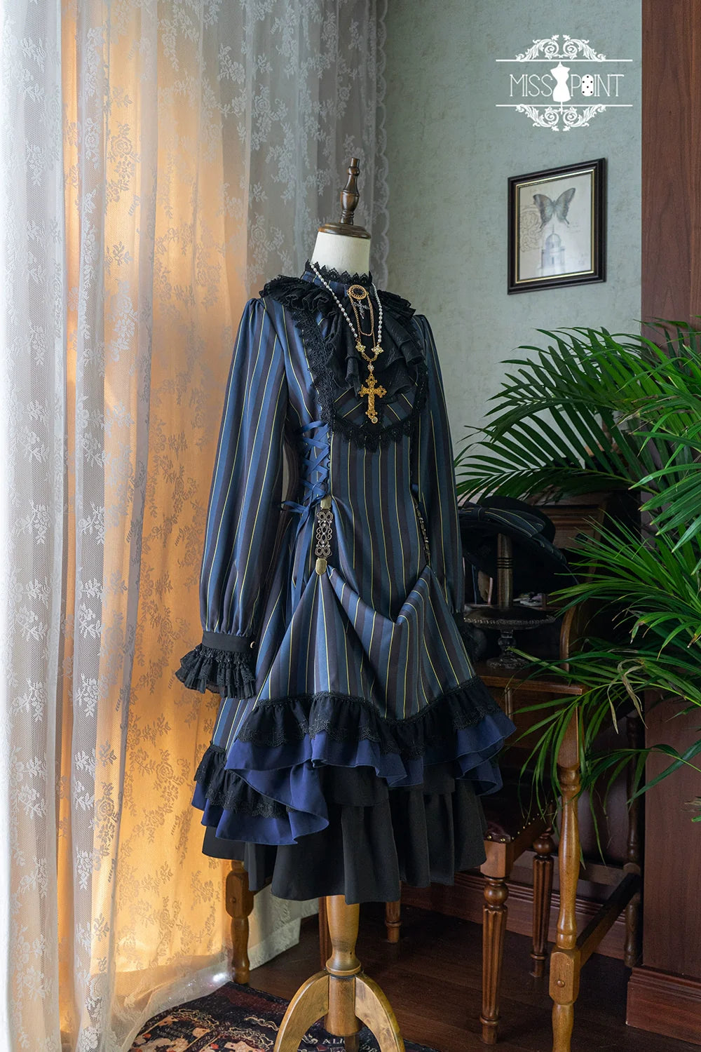 Miss Point - Perintz Manor - Gothic Lolita OP Long Sleeve Retro Lolita Dress