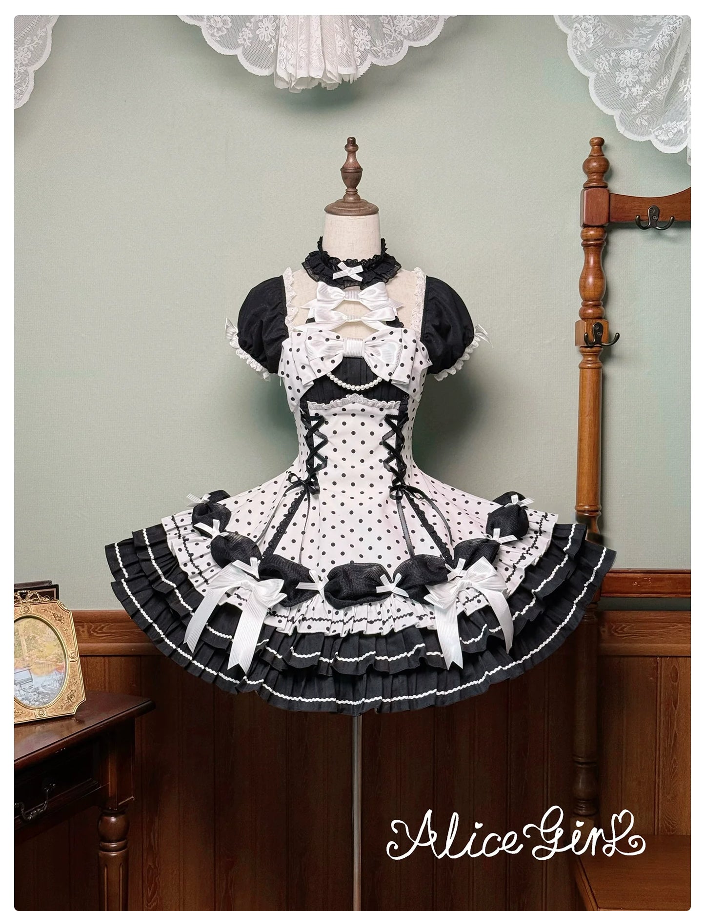 Alice Girl - Old School Polka Dots - Halter Neck Sweet Lolita OP Dress
