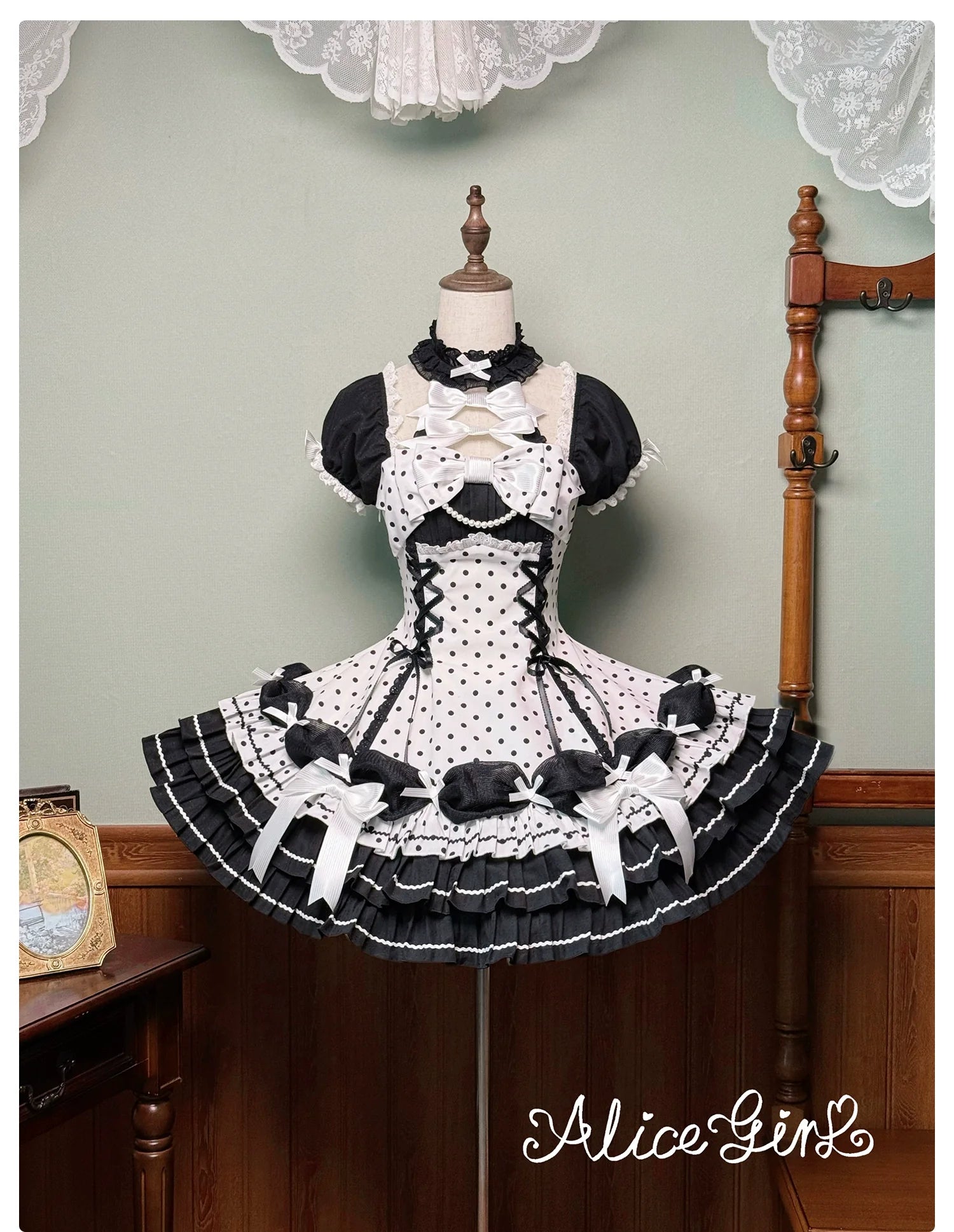 Alice Girl - Old School Polka Dots - Halter Neck Sweet Lolita OP Dress