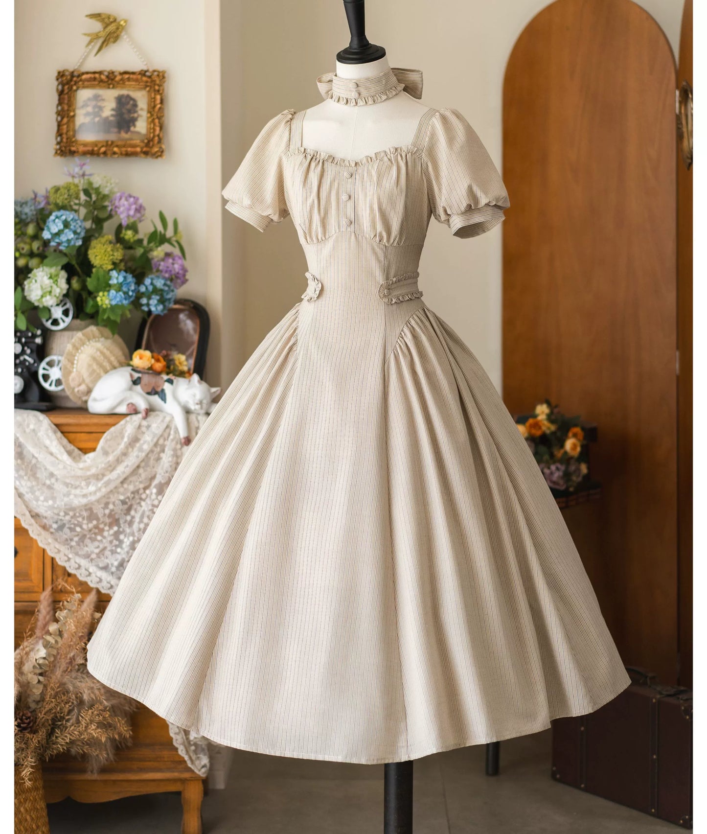 Forest Wardrobe - Chantilly Forest - Classic Lolita OP Dress With Square Neck & Underskirt