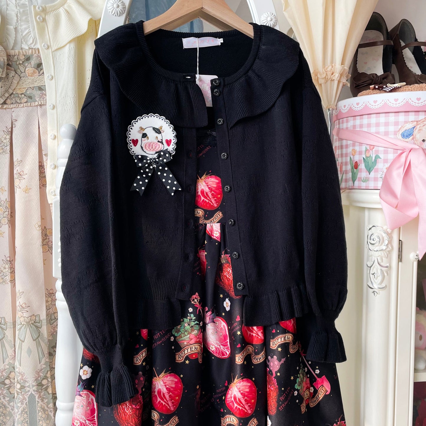 MIST - Vintage Lolita Bow Hollowed-out Sweater Ruffled Cardigan