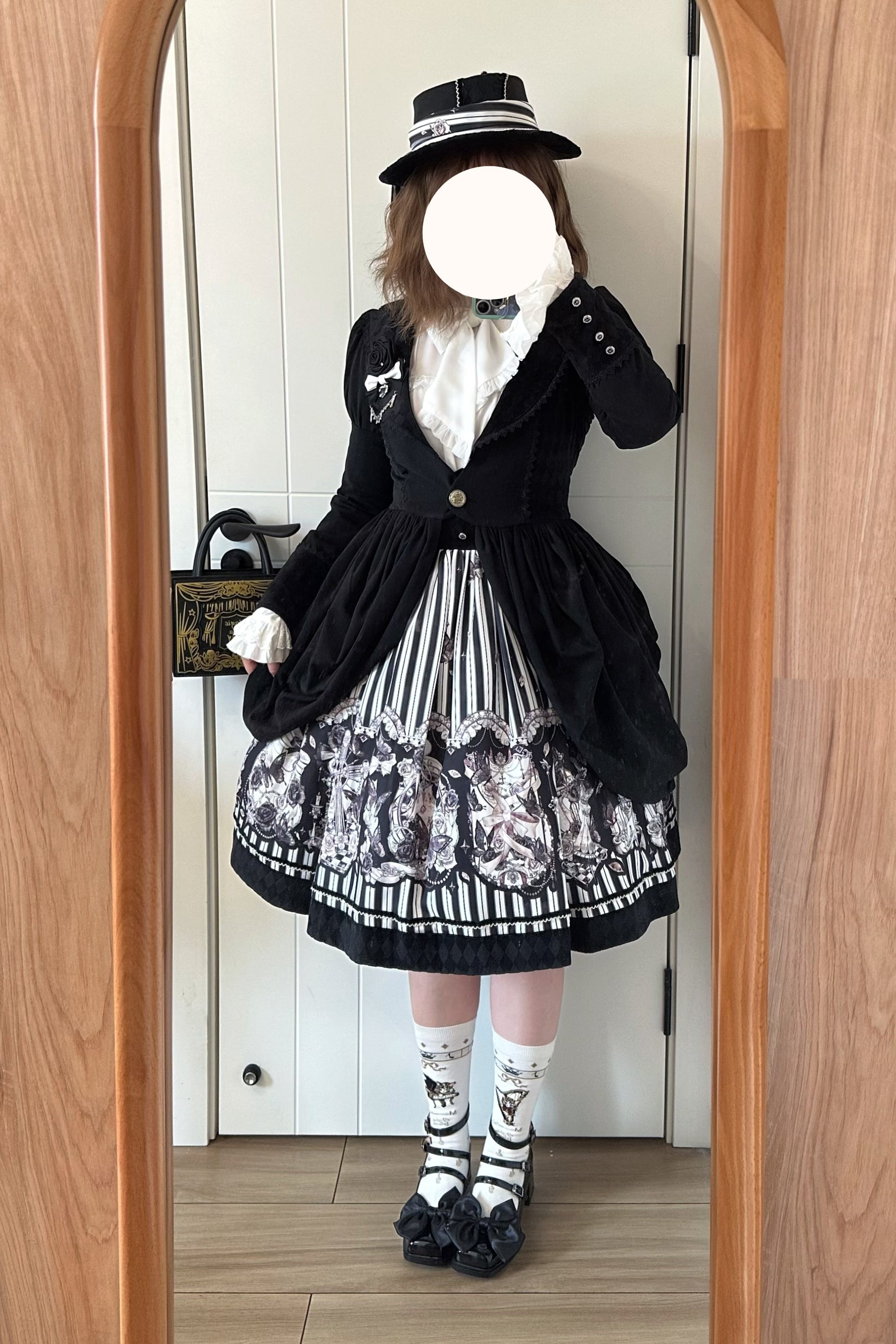 Little Bear - Gothic Lolita Black and White Striped JSK Set