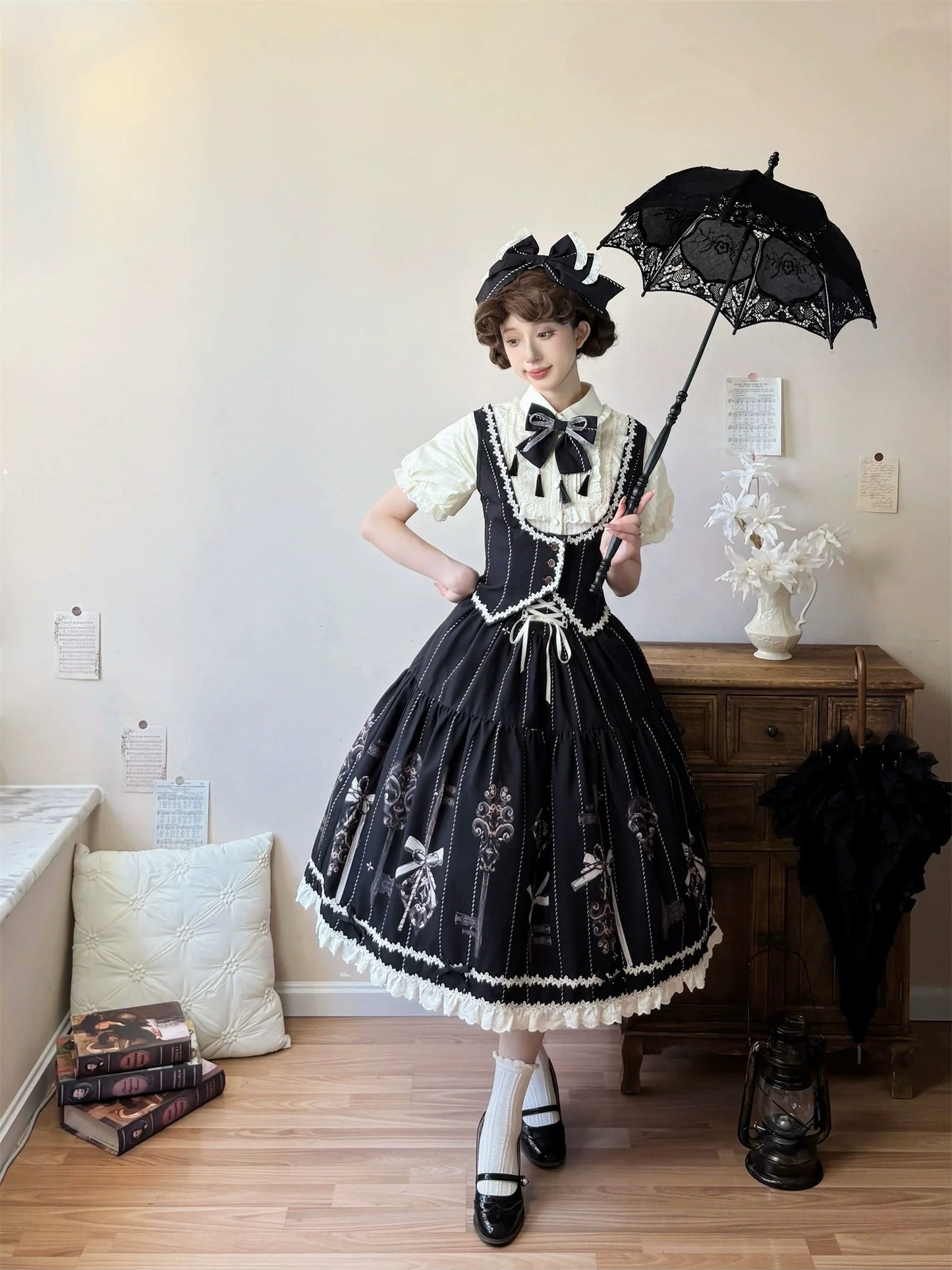 Uncle's Workshop - Secret Key - Classic Lolita Dress Suit, Key Print