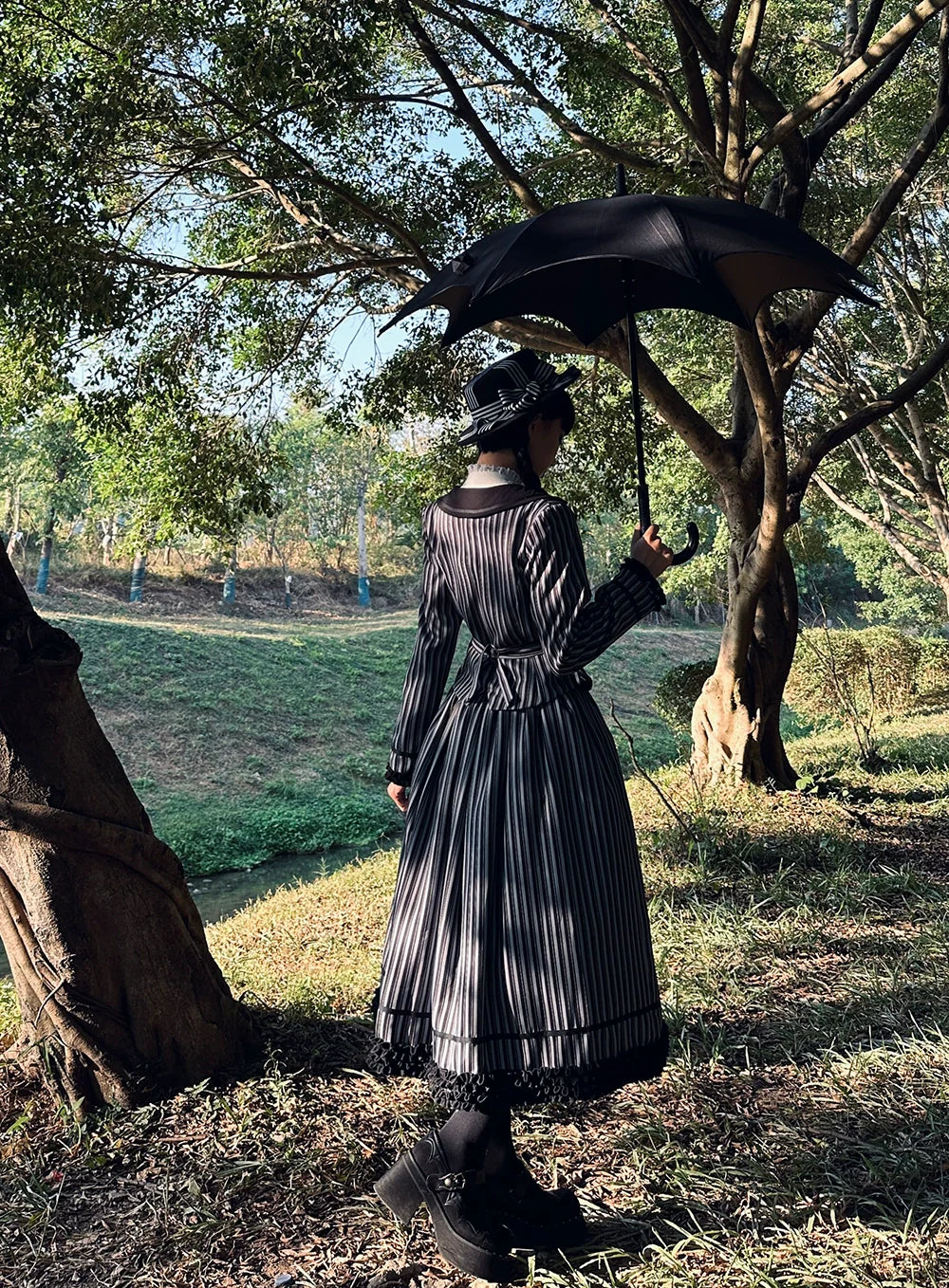 Miss Point - Classical Chocolate - Classic Lolita Skirt Elegant Striped SK