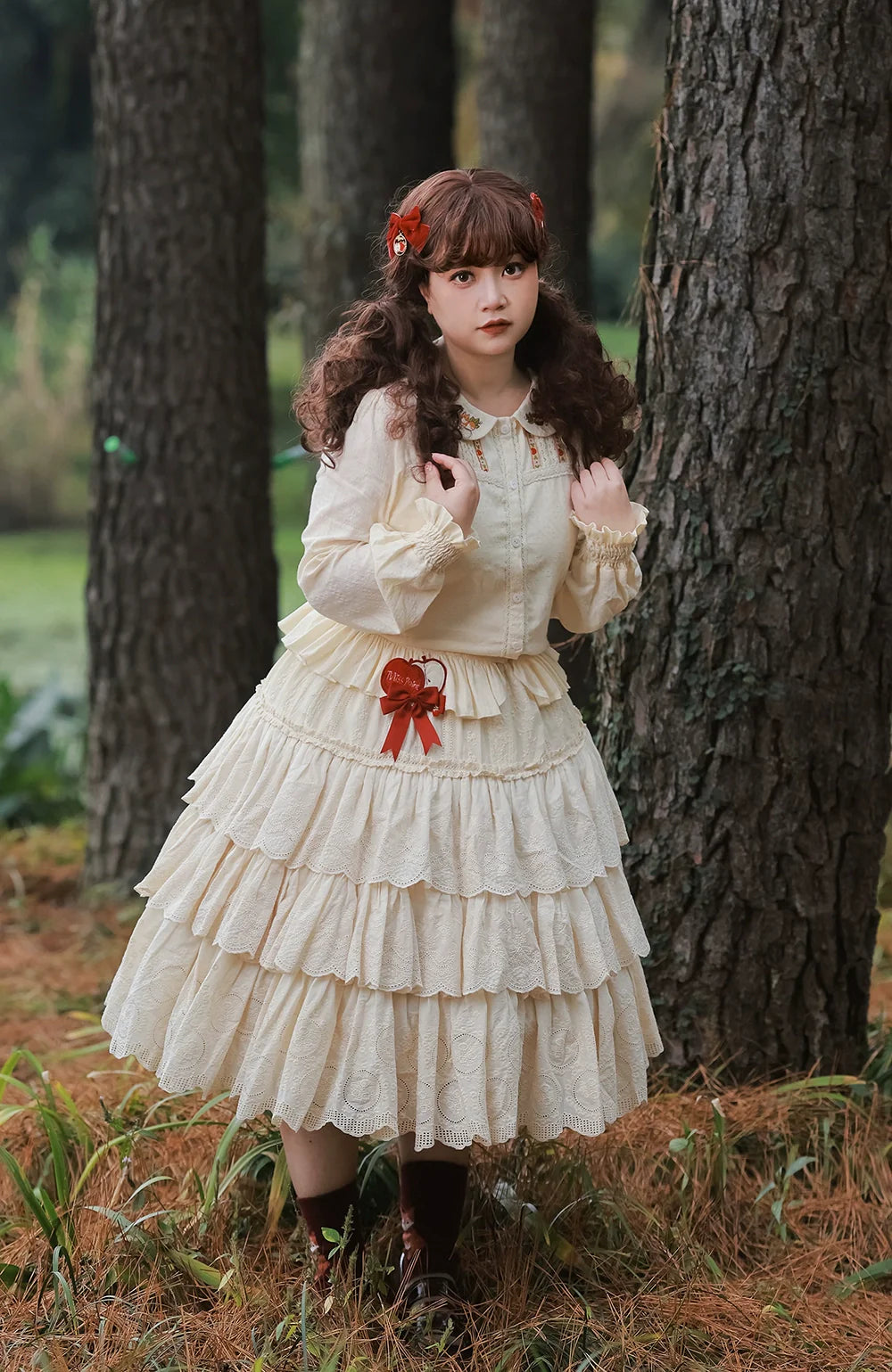 Miss Point - Chubby Fox in the Forest - Sweet Lolita Shirt Embroidered Collar Customized Blouse