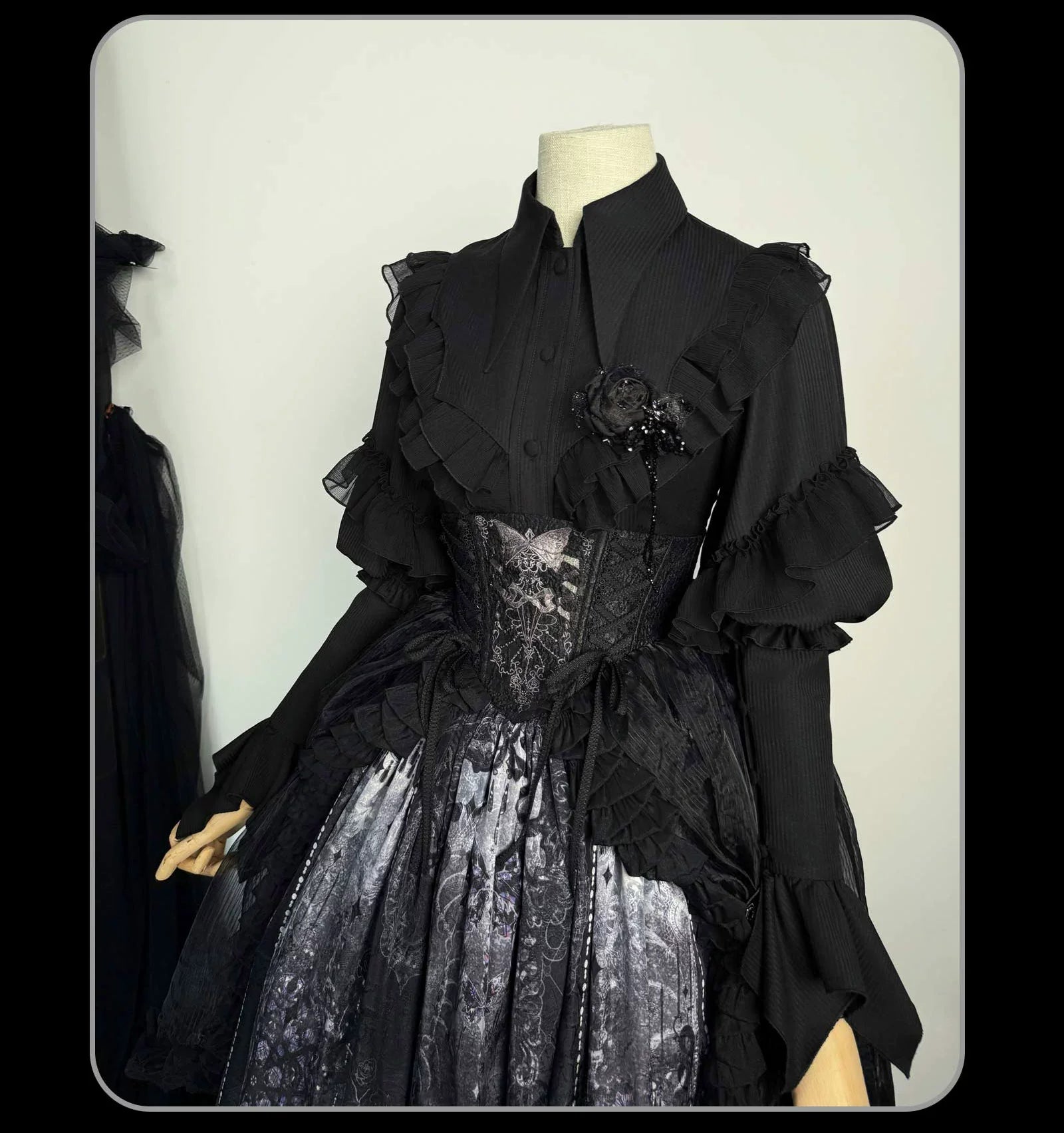 Susin Lolita - Bone-Eroded Butterfly - Gothic Lolita JSK & SK Set