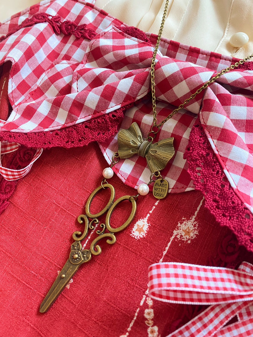 Halloween Alice - Vintage Lolita Bow-Scissors Shaped Necklace