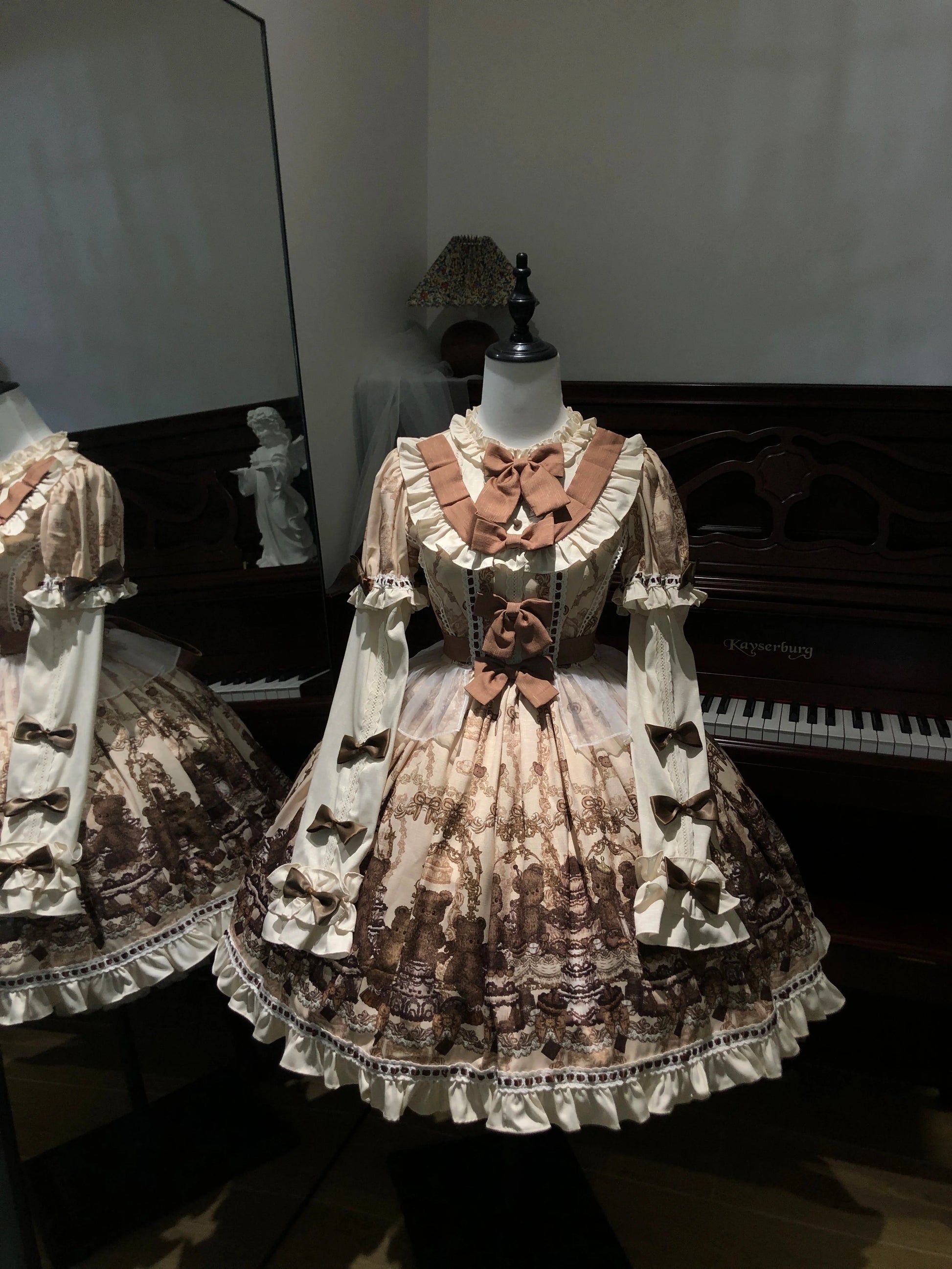 Doll Poem - Old School Lolita Printed OP, Zipper Clousure