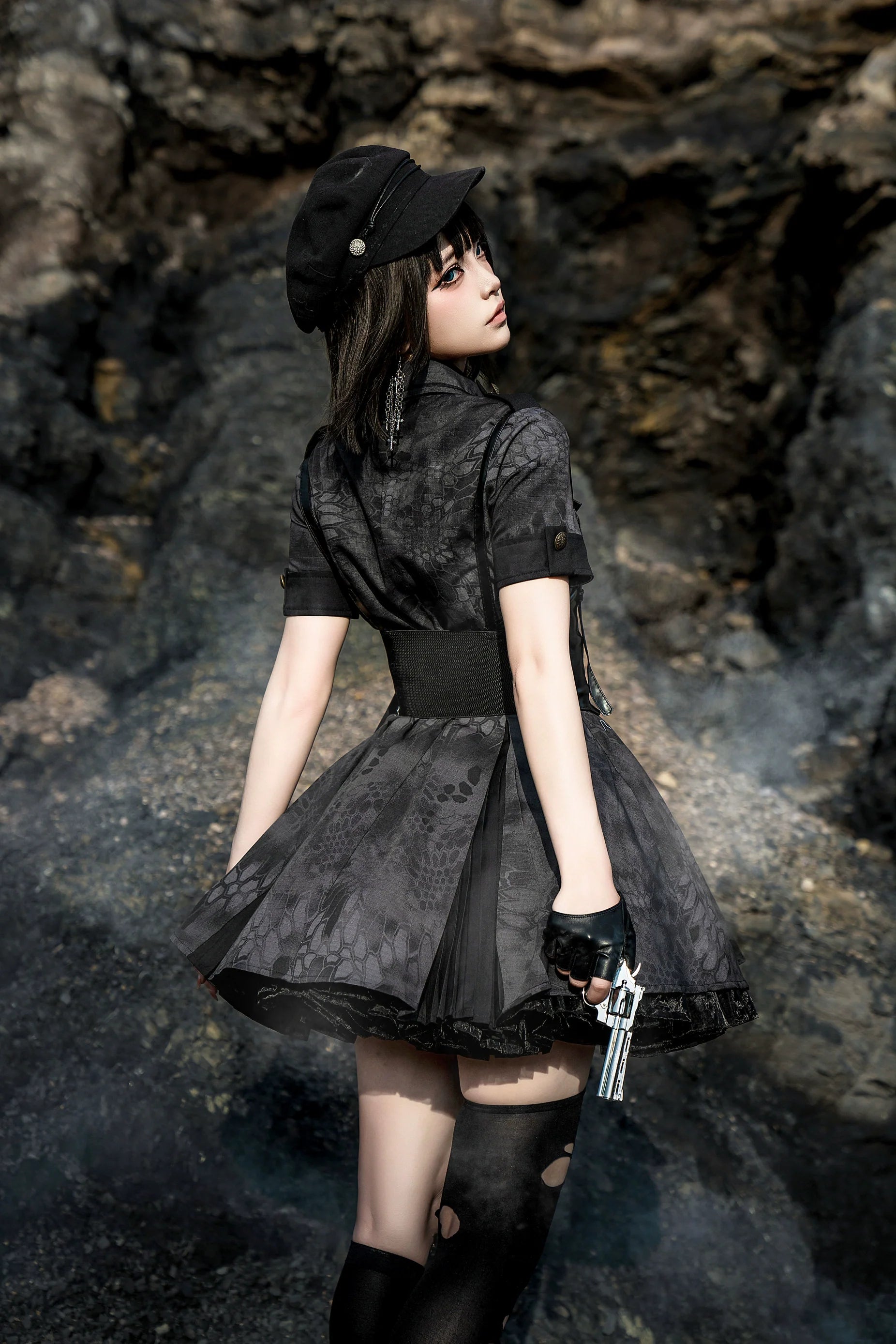 Your Highness - Iron Rose Black Mamba - Gothic Lolita OP Nurse Military Lolita Dress