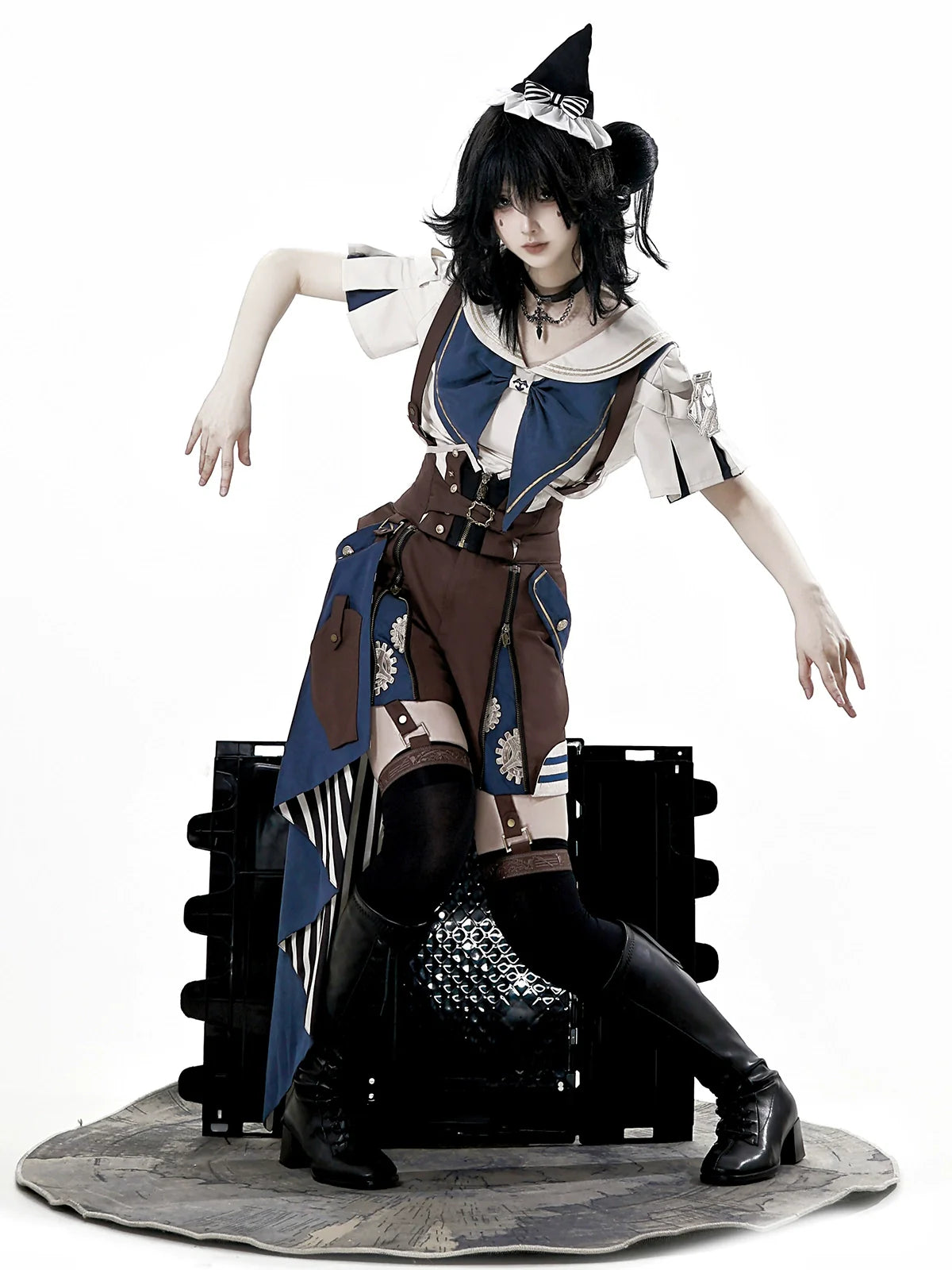 Designer's Gift - Voyager's Daily - Ouji Lolita Suspender Shorts Set with Shirt & Trailing