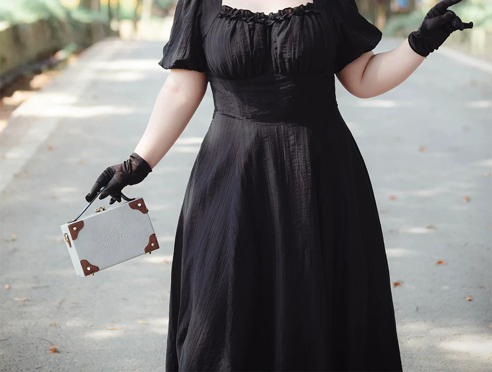 Forest Wardrobe - Forest Gallery - Classic Lolita OP Dress Vintage Cake Tail Dress