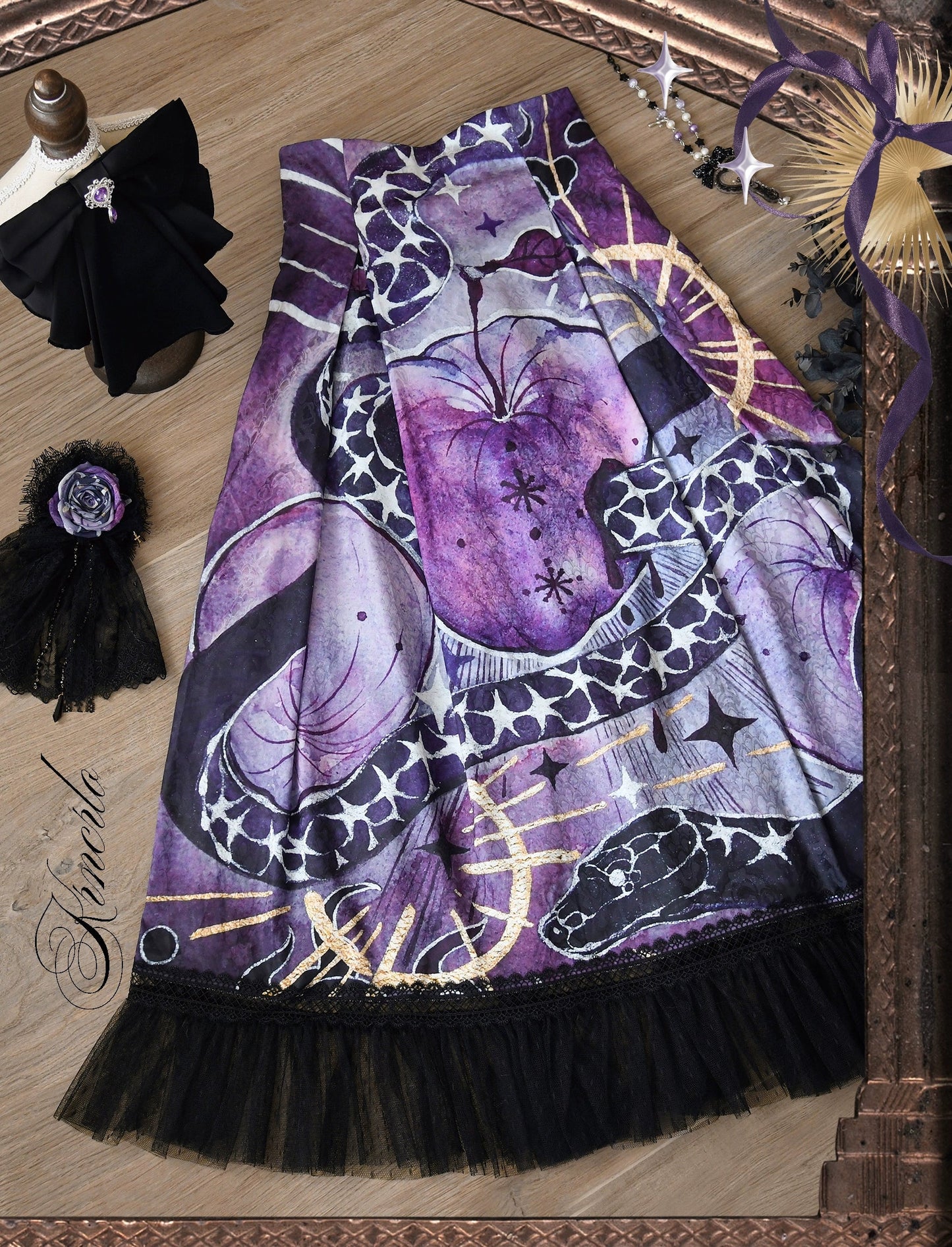 Krncrlo - Laocoon - Gothic Lolita SK Suit With Purple Snake & Apple Print