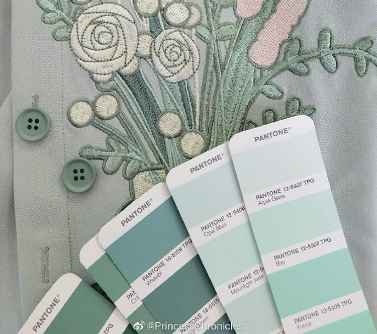 Princess Chronicles - Limited Flowering Time - Retro Green Flower Embroidery Shirt